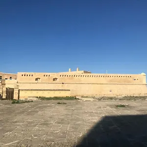 St. Elmo Βαλέτα